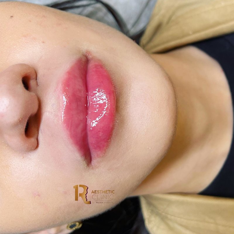 R1 Aesthetic - Clinica medicala